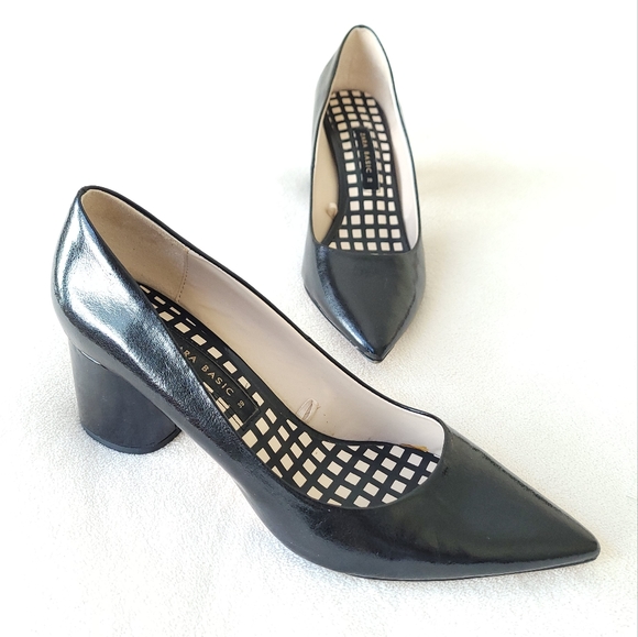 Zara Basic Black Patent Leather-Look Block Heel Pump SIZE 39 fits like 8 - Picture 1 of 14